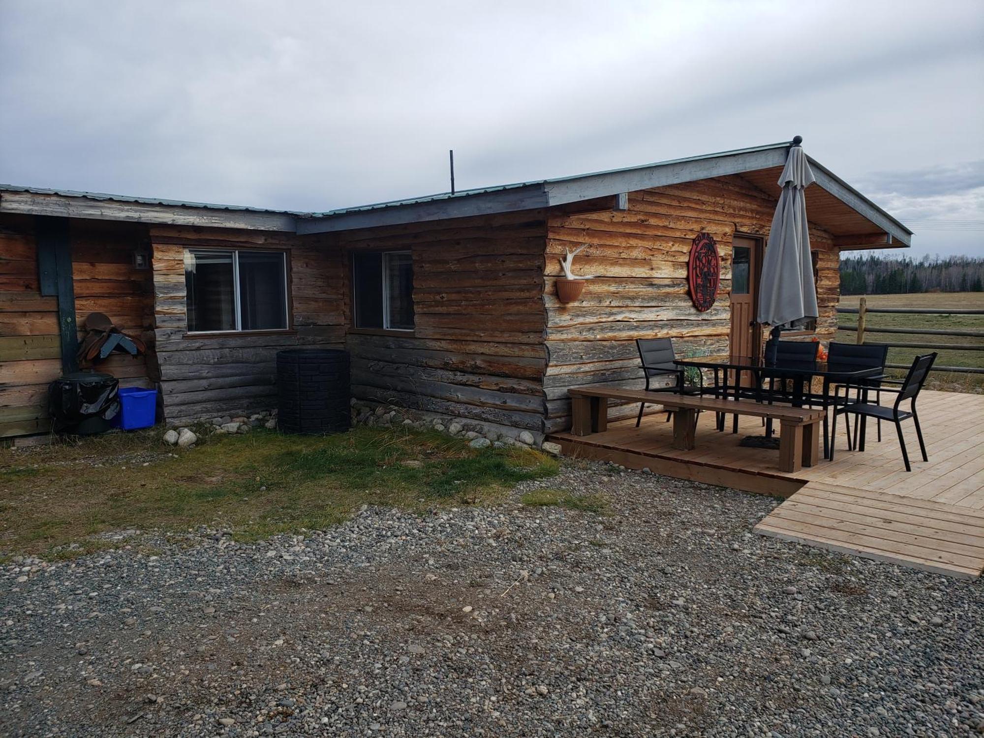 Woodhouse Cottages And Ranch Принс Джордж Екстериор снимка