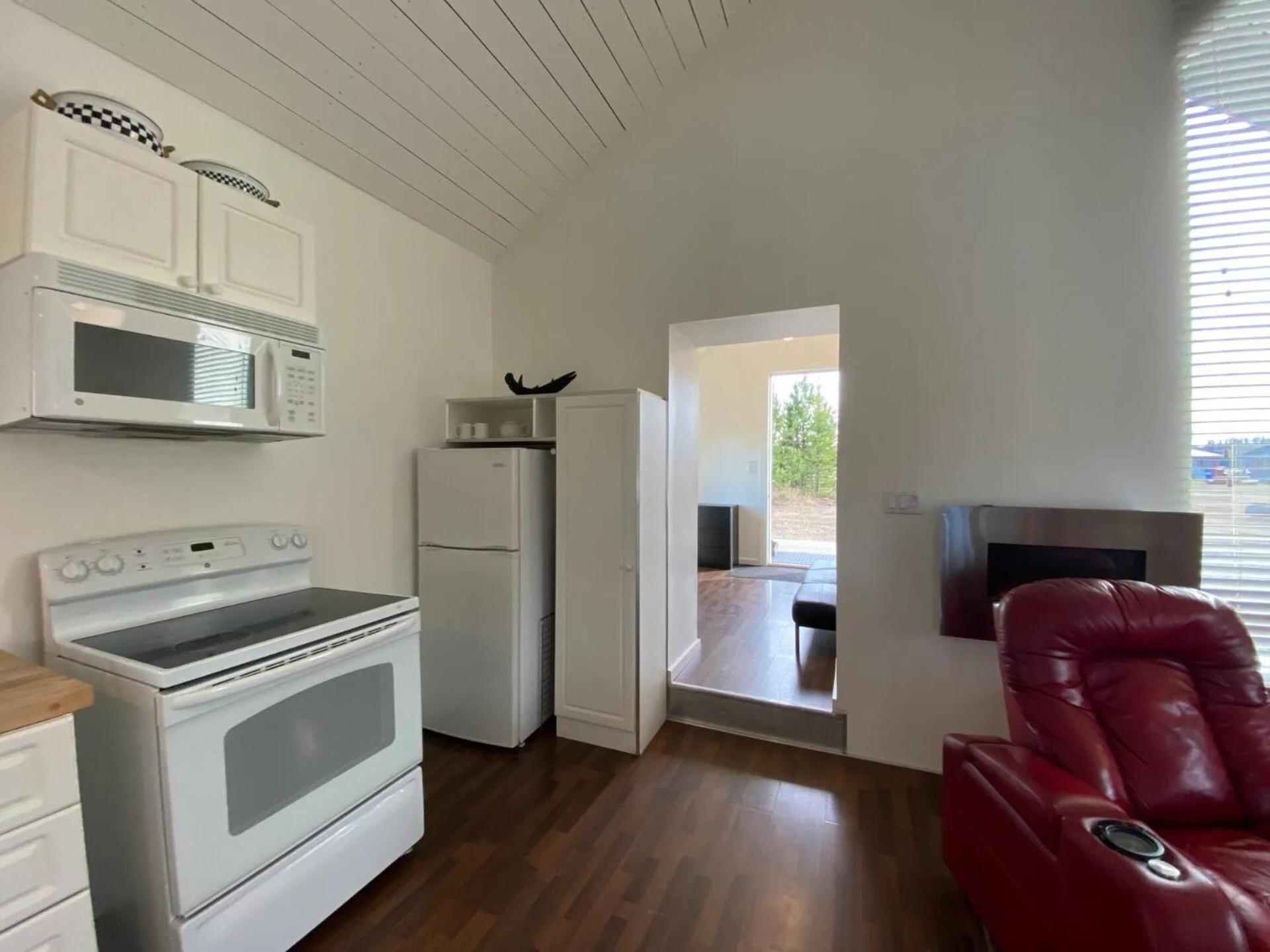 Woodhouse Cottages And Ranch Принс Джордж Екстериор снимка